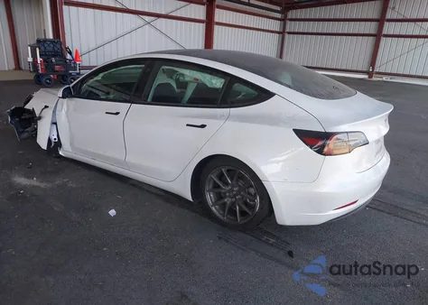 2023 Tesla Model 3 Rear-Wheel Drive z USA, uszkodzony, nr VIN 5YJ3E1EA4PF567054